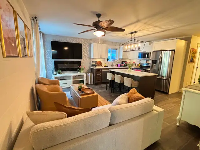LUX 2 Bedroom suite fully furnished Bear Mtn
