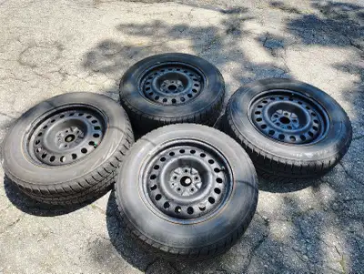 5x114,3mm. 225/65/17, made in Japan. Yonge and Lawrence area in Toronto.