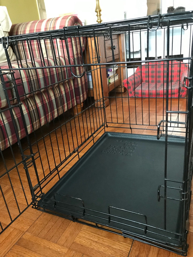 Cage à chien et tapis dans Accessoires  à Ville de Montréal - Image 2