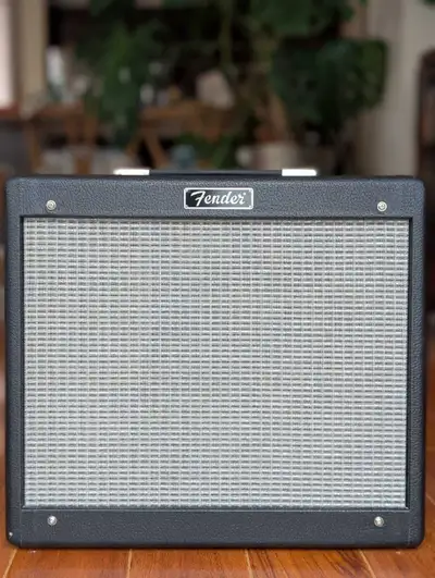 Fender Blues Jr tube amp, View more