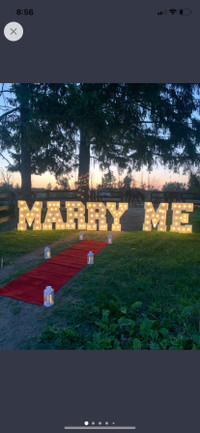 “Marry Me” Sign Rental