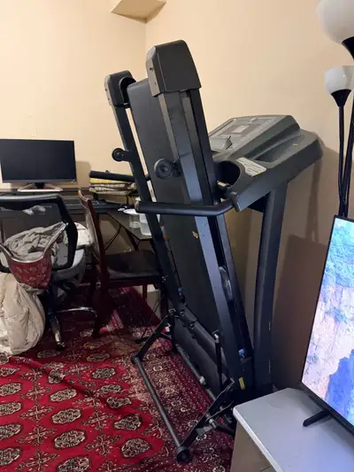 Horizon CT81 Folding Treadmill - Works Great, View more