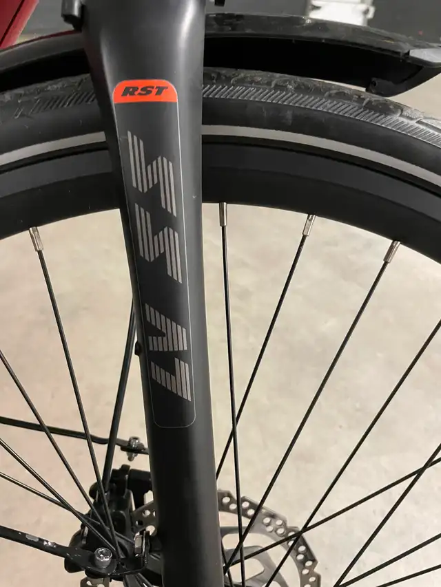 Vélo électrique Velec City500 tout équipé, comme neuf $1750.00 in eBike in Sherbrooke - Image 9