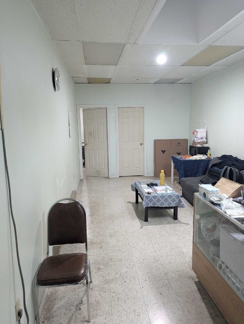DOWNTOWN Spadina & Dundas*2 Bedrooms* $1900 (utilities included) 3