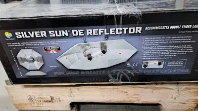 Sun System, DE grow light reflector. 49.3inch x 49.3 inch *reflector only. Does not include ballast.