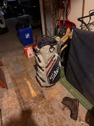 Titleist Cart Bag StayDry, View more