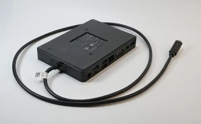 Dell Dock WD15 Model K17A USB-C Laptop Docking Station No PSU in Laptop Accessories in City of Toronto - Image 9