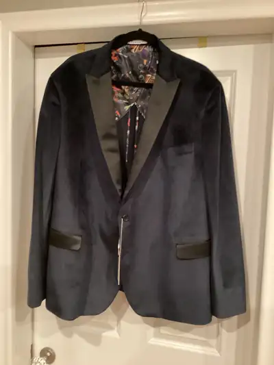 Men’s Evening Jacket XL by 7 Downie St., View more