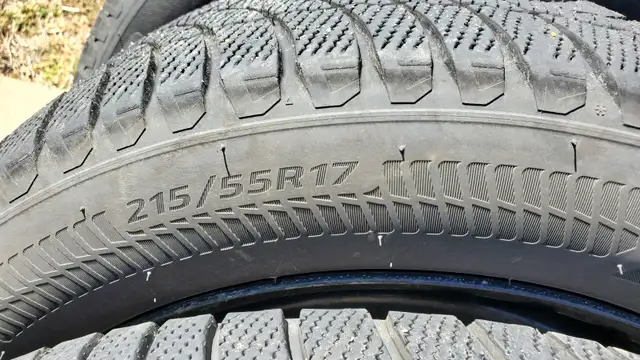 4 winter tires( 215/55 R17) and rims (Toyota-Camry) in Tires & Rims in City of Halifax - Image 3