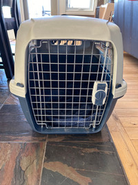 Dog/Cat Kennel/Crate Medium