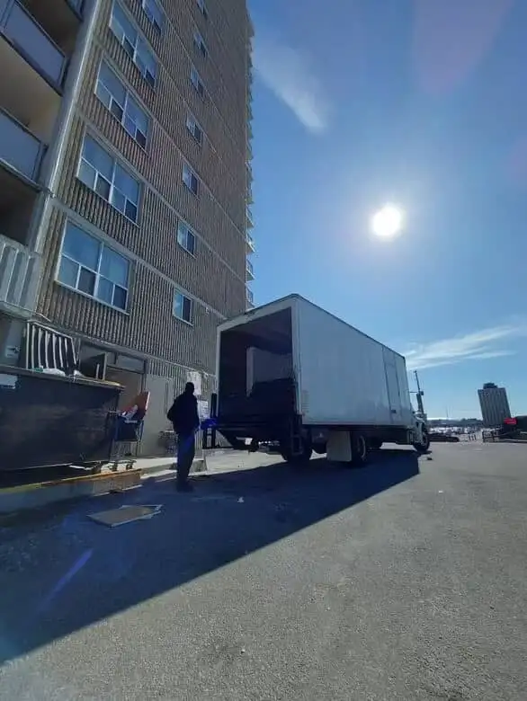 Professional Moving Services, Movers, 3439964569 and storage62863721815042121