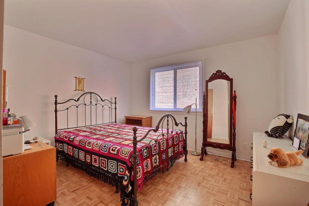 Beau 4½ à louer avec grande cour privée + 5 électroménagers — photo 2