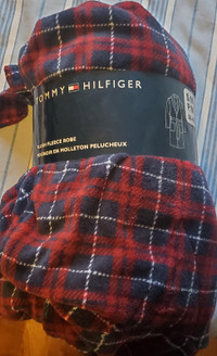 Tommy Hilfiger Mens Robe - Size S/M - Brand New In Packaging