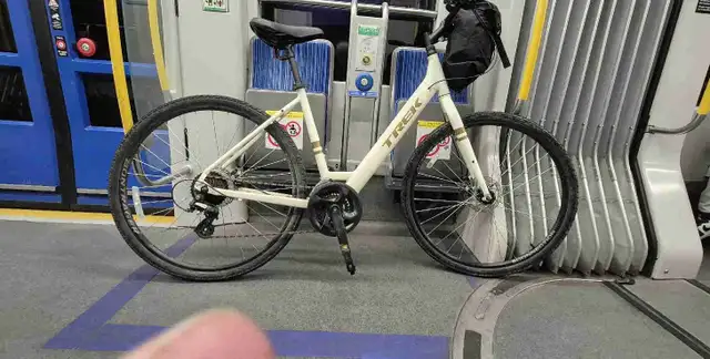 trek verve 1 in Road in Mississauga / Peel Region - Image 2