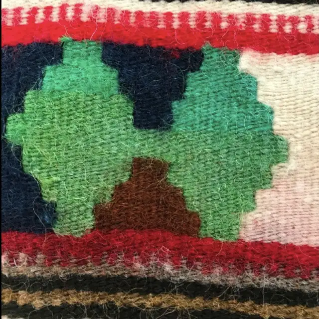 Vintage Colourful Wool Kilim Mat / Small Rug in Rugs, Carpets & Runners in Ottawa - Image 8