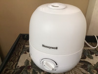 Honeywell HUL530C Ultra Glow Ultrasonic Humidifier/Diffuser 