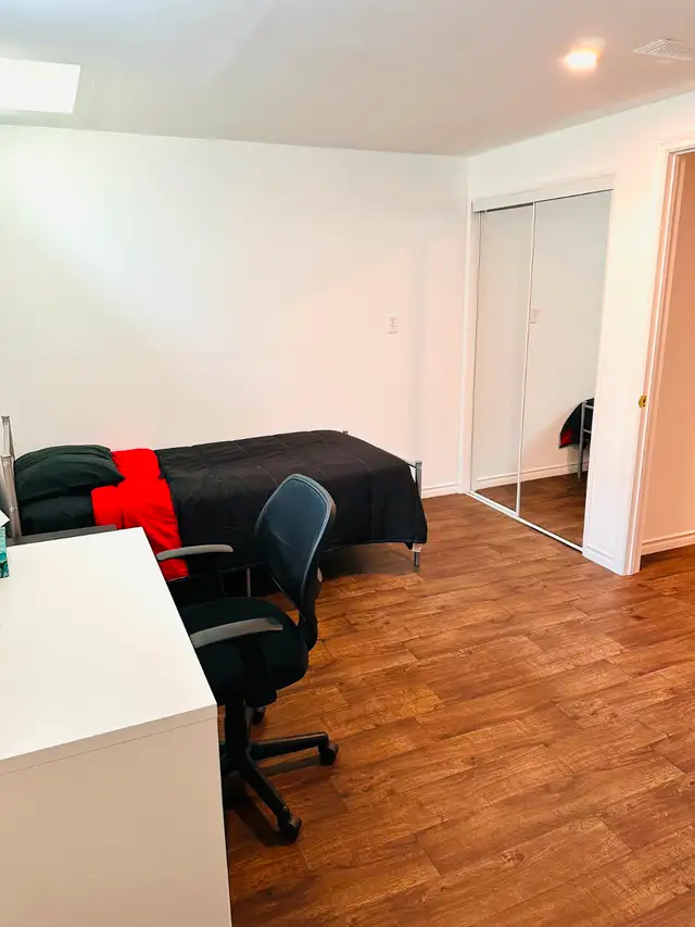 Brock Student Room Rental63826905458819124