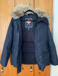 Women’s Pajar Winter Jacket (Size Medium) / Manteau Pajar Femme
