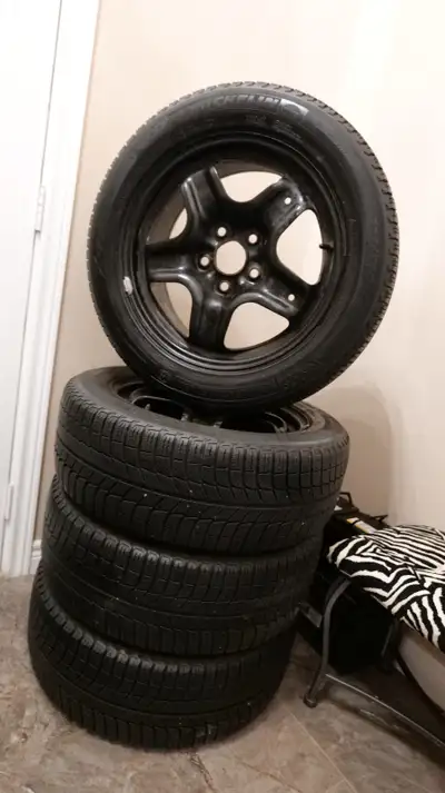 Selling cheap 225/55R17 Michelin X-Ice With Steel Rim Like New 90+% Tread, were used only one winter...