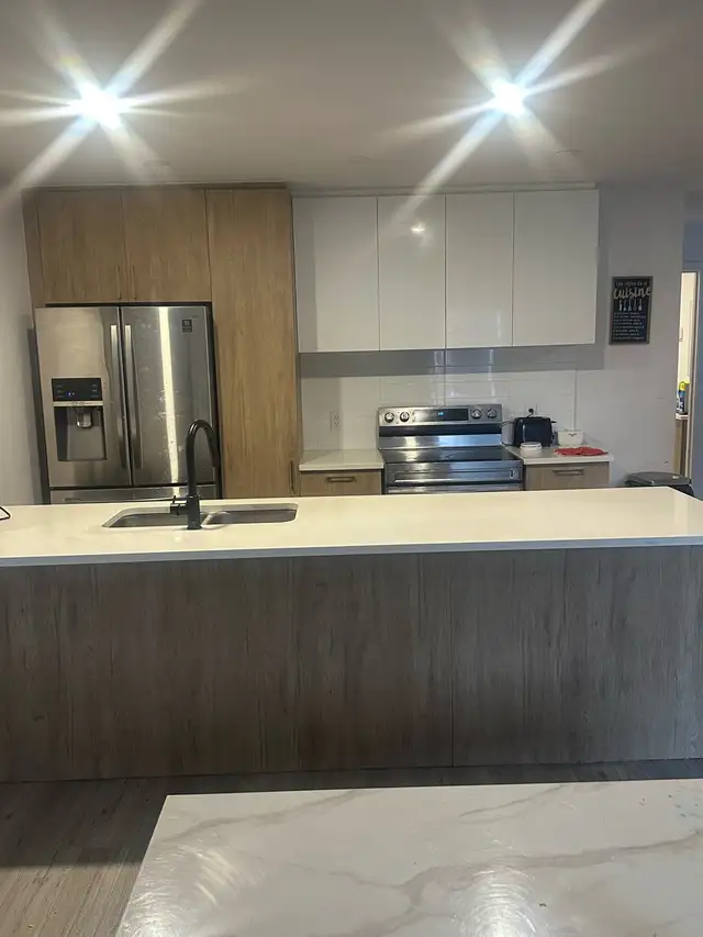 Tres Grand 5 1/2 A Qui La Chance  CONDO