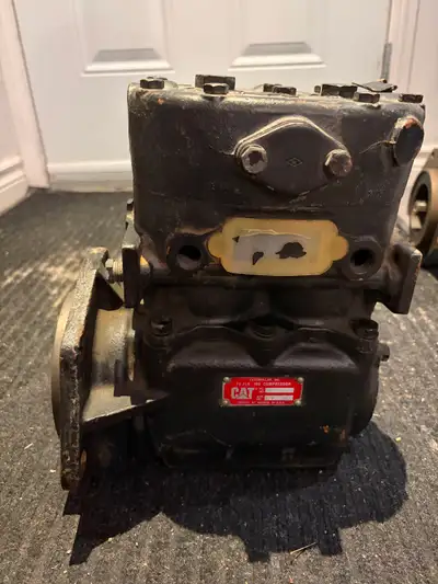 Compresseur Bendix Caterpillar Tu-Flo 700 num de pièce OR2890.