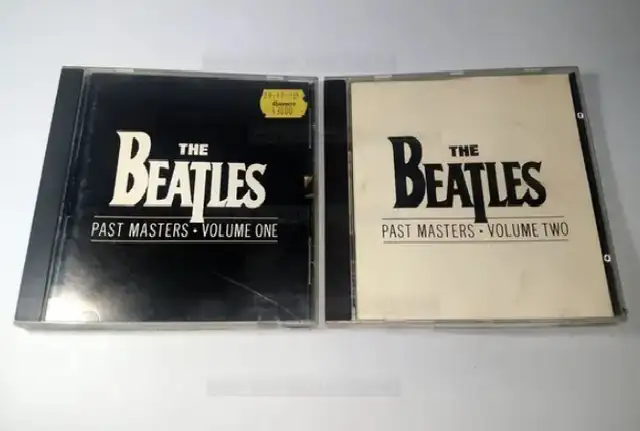 The BEATLES - Past Masters Vol. 1 and 2 CDs