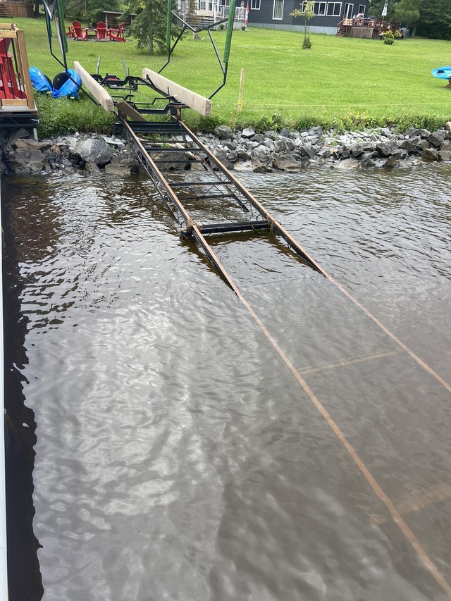 Boat lift Rail system Boat Parts, Trailers & Accessories Winnipeg