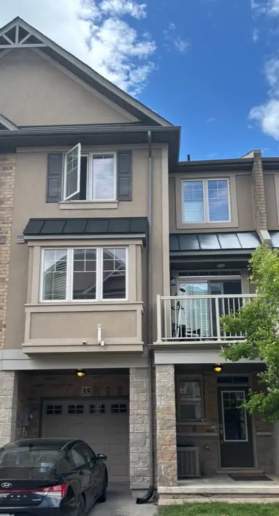 Townhouse For Rent