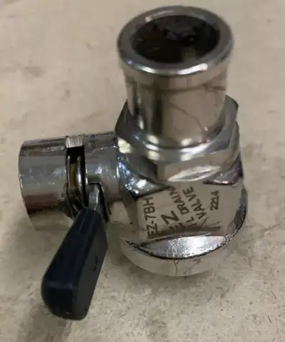 EZ Valve EZ-7B Engine Oil Drain Valve, 22mm - 1.5. Asking $30 Reply to this ad or text 587 781-7250
