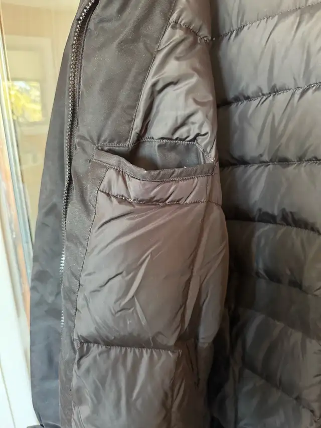 LANDS END Men’s Down Parka - XL - Black in Men's in Calgary - Image 7