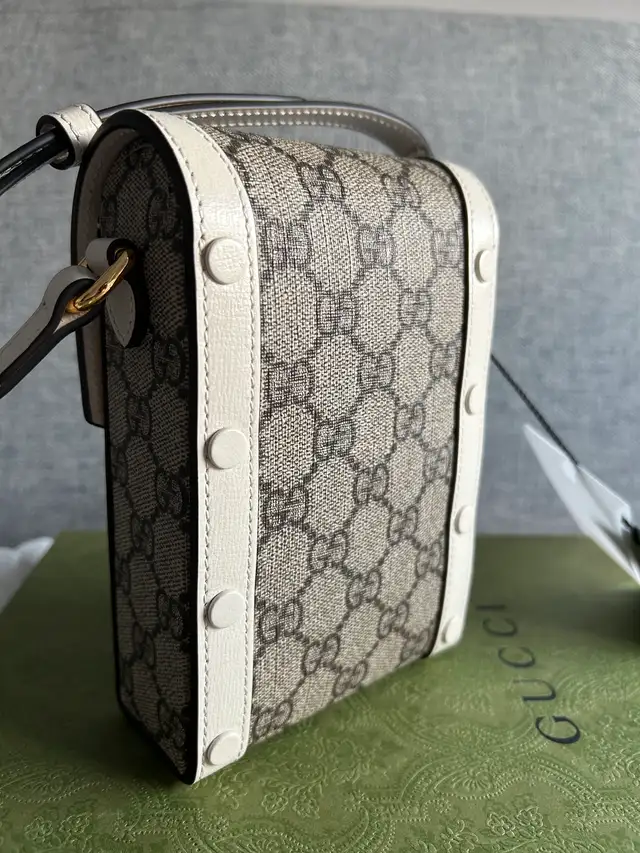 Gucci Horsebit 1955 Mini Bag in Women's - Bags & Wallets in Markham / York Region - Image 5