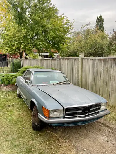 1972 SLC 450 All the parts are in place. Engine starts Can be used for parts only
