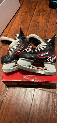 CCM Jetspeed FT340 size 12 youth hockey skate