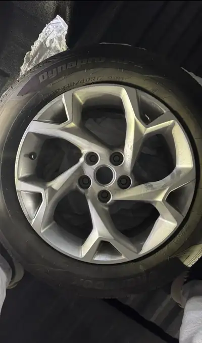 I am selling a set of Hankook Dynapro HT tires mounted on original rims, size 225/60R17. These used...