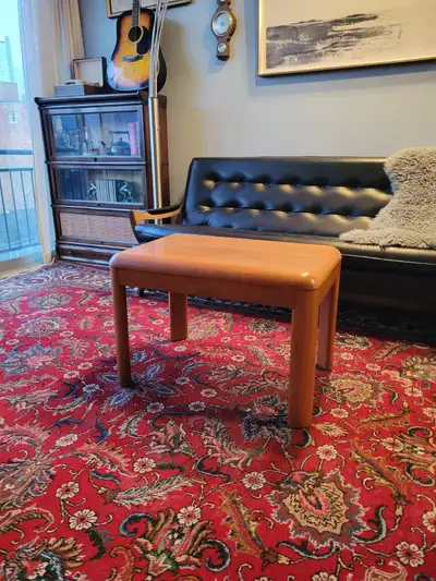 Danish modern solid teak rectangular coffee table with rounded corners and edges. Incredibly sturdy...