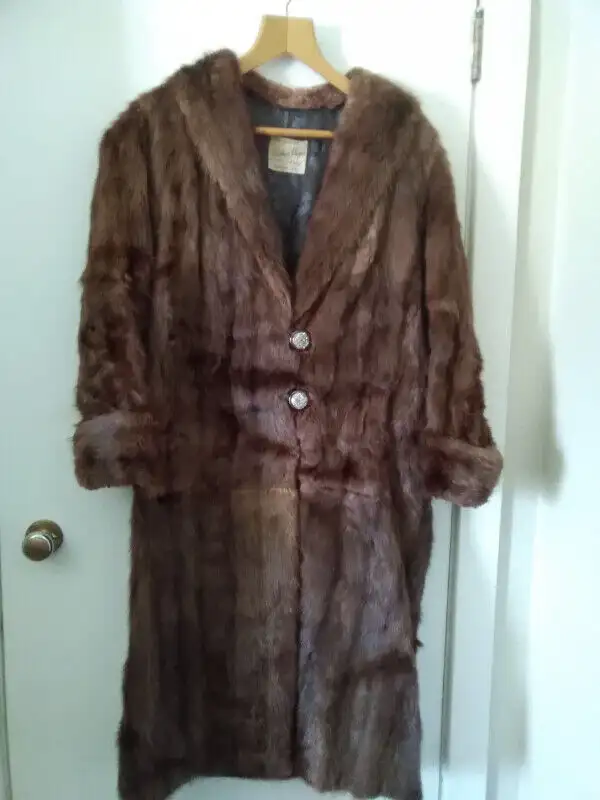 Fur Coats in Women's - Tops & Outerwear in Prince Albert - Image 2