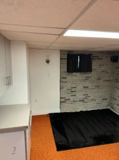 Room for rent in Malton/ Mississauga