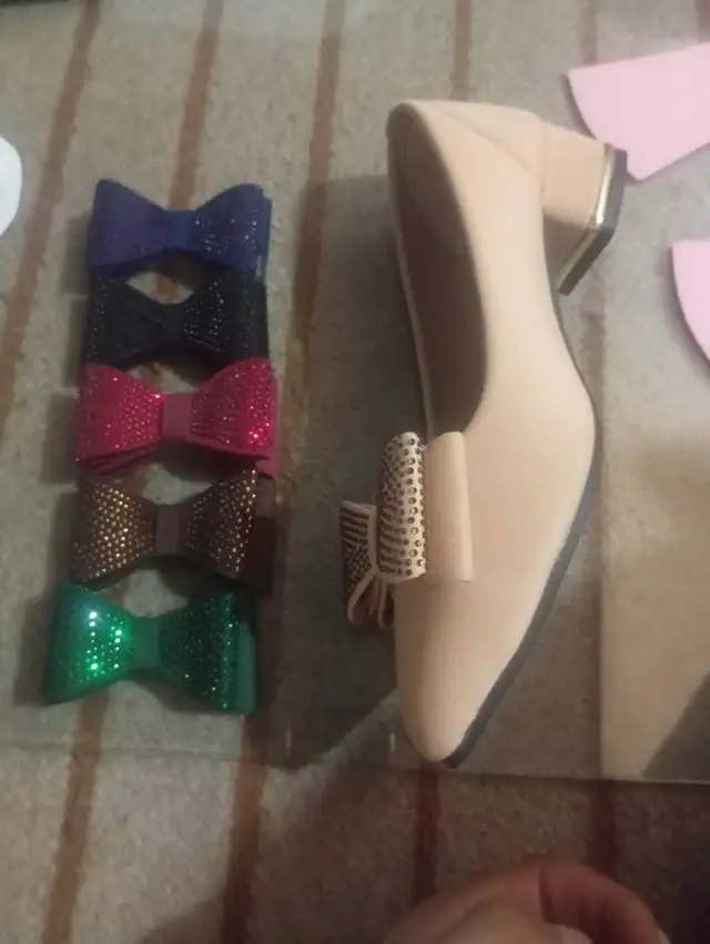 Beige Pumps64208546537474120