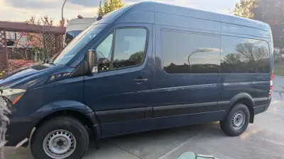 Sprinter V6 2500 passenger 144 Convenience package Driving assistance package High roof Rear view ca...