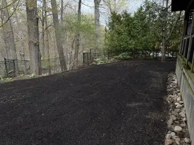 Duties: * Remove grass & debris * Spread/level topsoil * Lay sod * General cleanup Details: * Cash p...