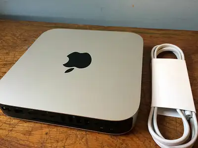 Apple Mac mini Core i5 500gb (Like New) Selling my like new condition Mac mini. NO ISSUES. Computer...