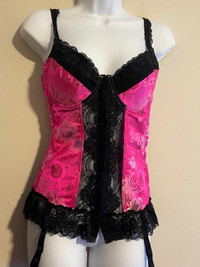 Tantalizingly Oriental Print Corset with Garters