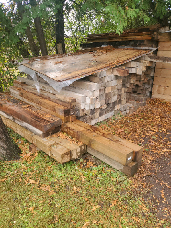 4x6  4x4 and other sizes ALL HARD WOOD for building or burning  in Other in Kawartha Lakes - Image 2