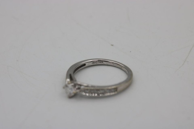 14k White Gold Ring - Size 6 1/2 (#1494) in Other in City of Halifax - Image 4