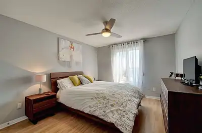 Superbe condo-TOUT à distance de marche
