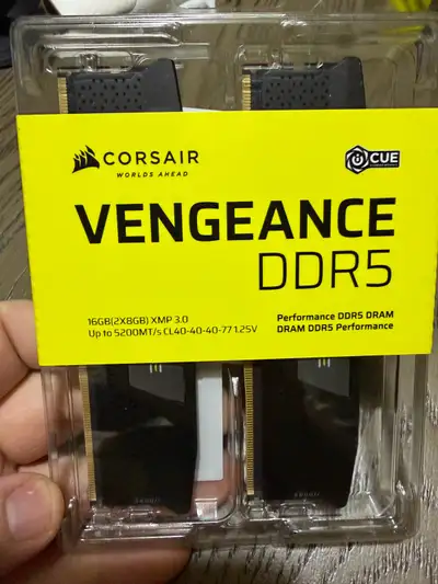 CORSAIR Vengeance DDR5 RAM 16GB (2x8GB) 5200MHz , View more