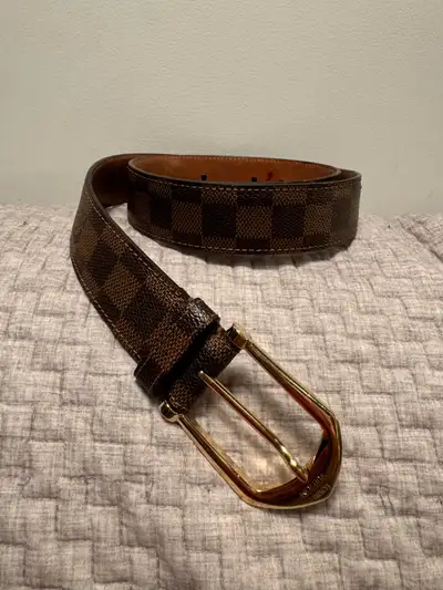 belt Louis Vuitton authentic , View more