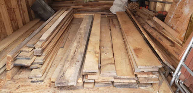 Planches de bois à essence variée pour ébénisterie dans Autre  à Ville de Montréal