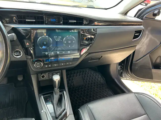 2016 Toyota Corolla S in Cars & Trucks in Calgary - Image 9