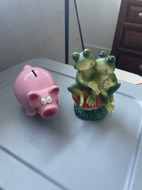 Piggy bank and frogs